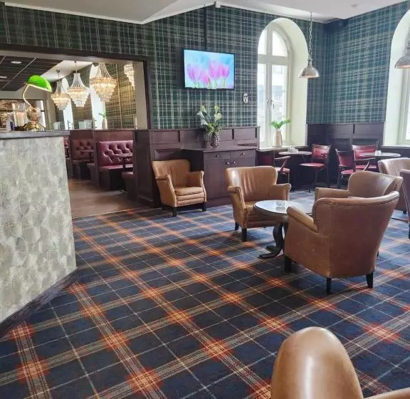 Vänerport Stadshotell I Mariestad