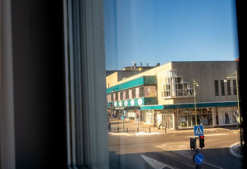 Vänerport Stadshotell I Mariestad