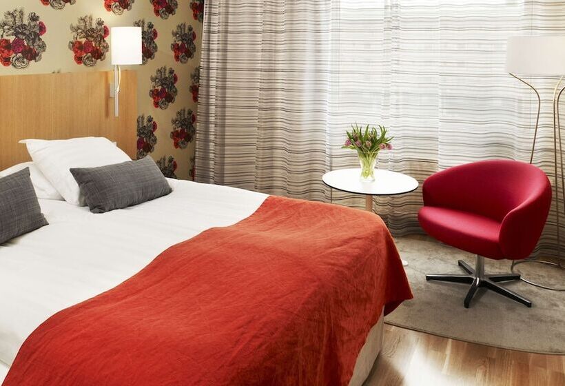 בית מלון כפרי Scandic Backadal