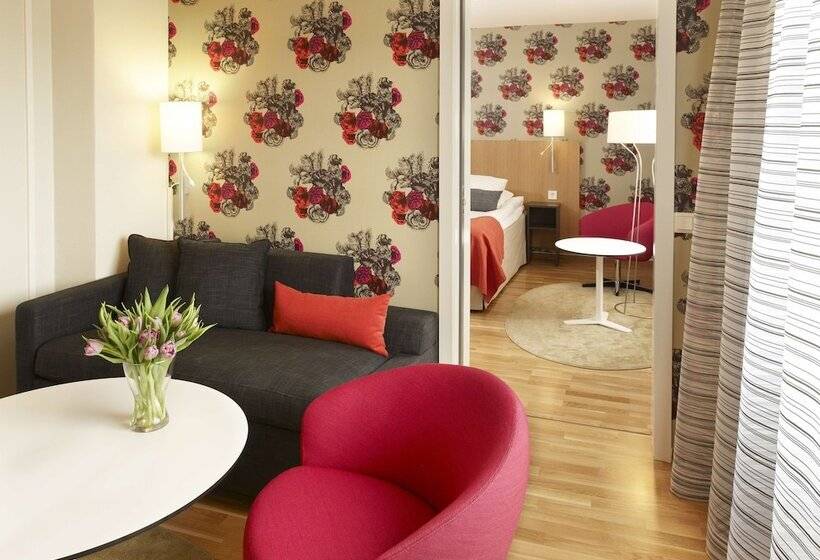 בית מלון כפרי Scandic Backadal