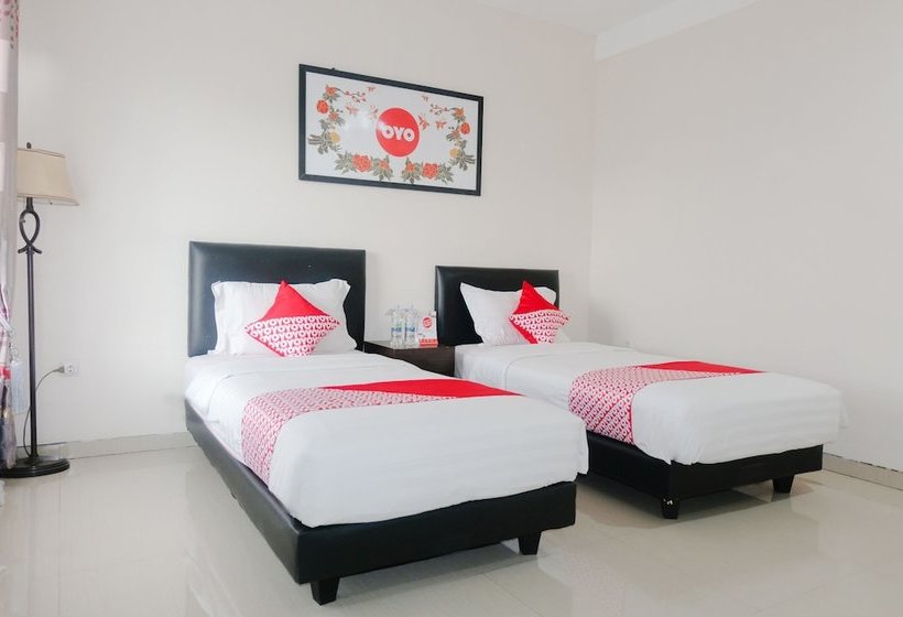 Hostel Hasanah Guest House Syariah De Saphire By Oyo Rooms