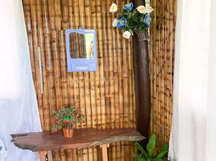 تختخواب و صبحانه Moonlight Homestay