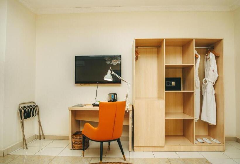 Amata N Ubuki Boutique Hotel Ltd