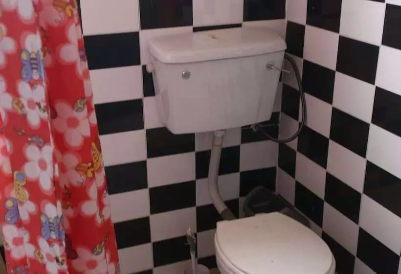 Hotelli Bigiza Court