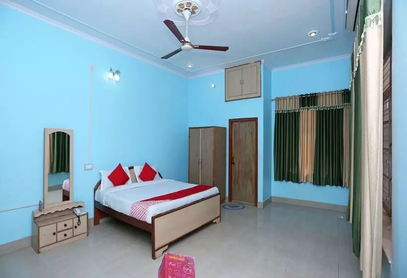 ホテル Dolly By Oyo Rooms