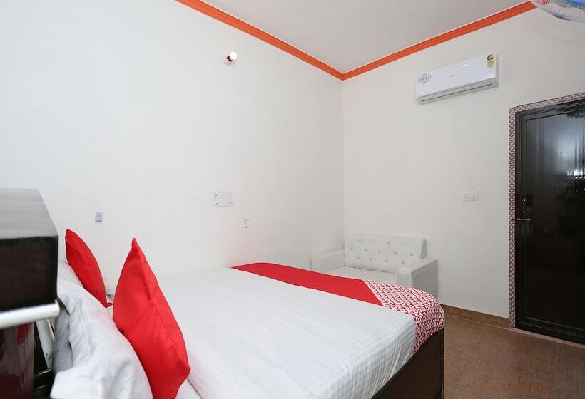 호텔 Dolly By Oyo Rooms