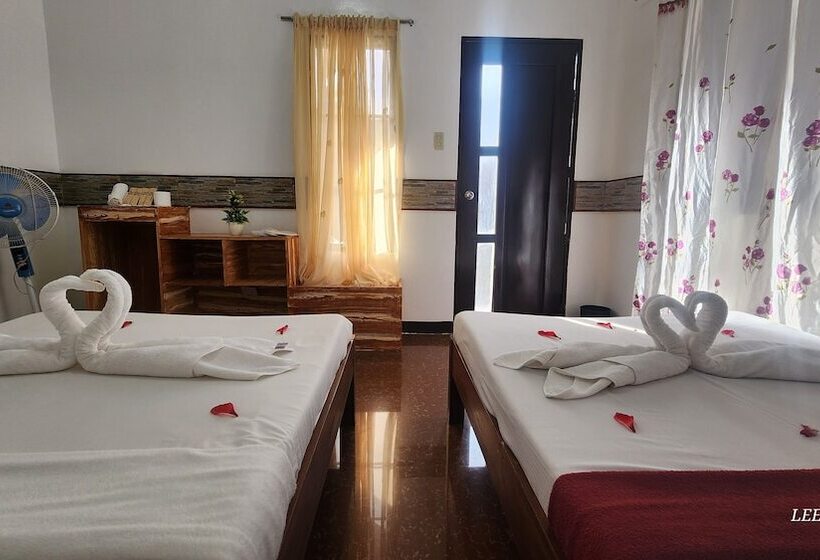 Hotel Evangeline Beach Resort