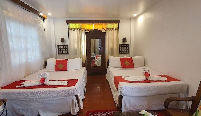 Hotel Evangeline Beach Resort