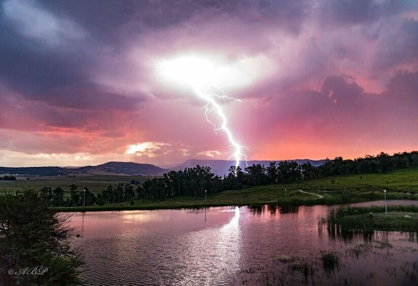 호텔 Grey Goose Game Lodge