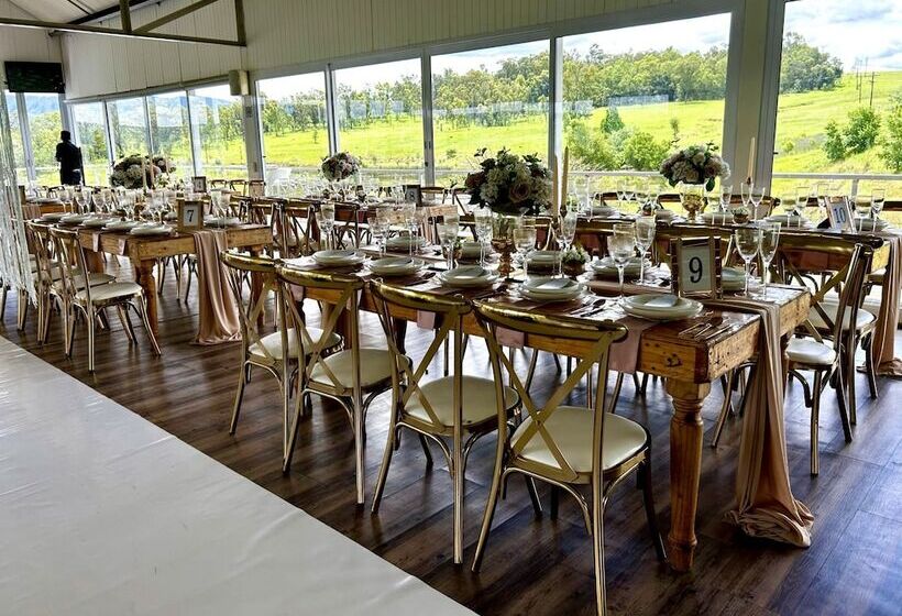 호텔 Grey Goose Game Lodge