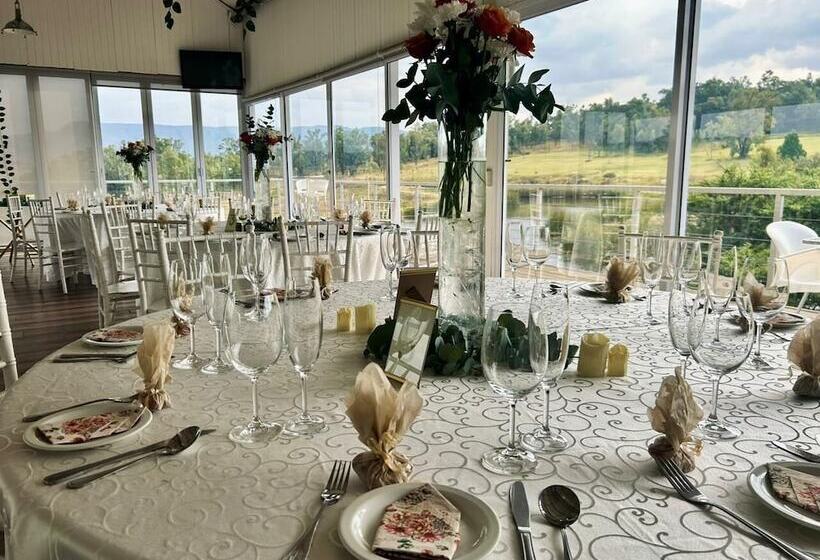 호텔 Grey Goose Game Lodge