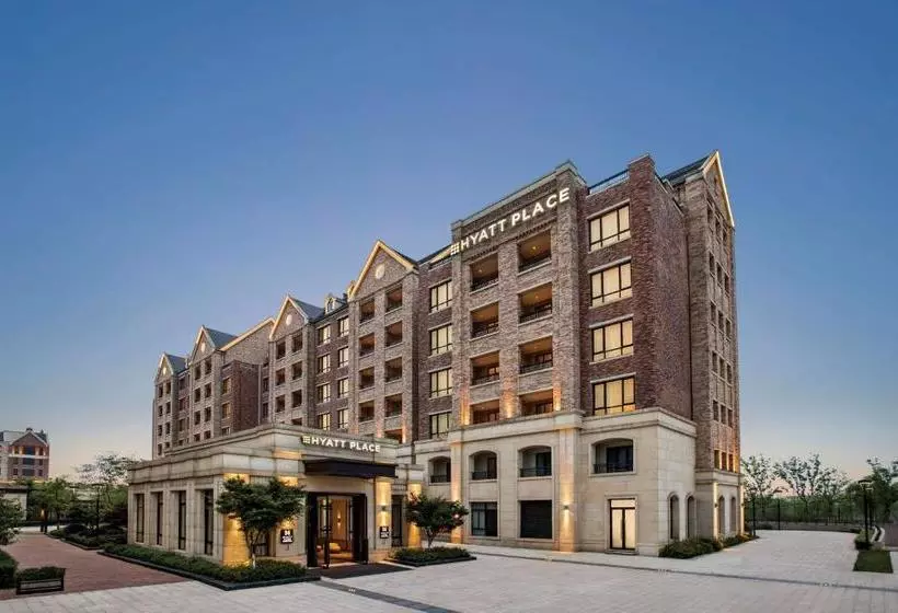 Hotelli Hyatt Place Tongxiang Train Station