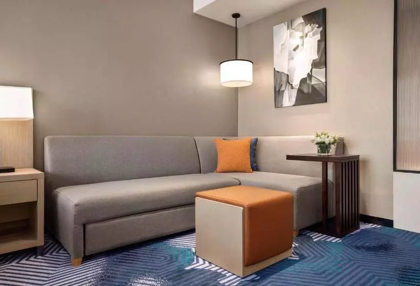 Hotelli Hyatt Place Tongxiang Train Station