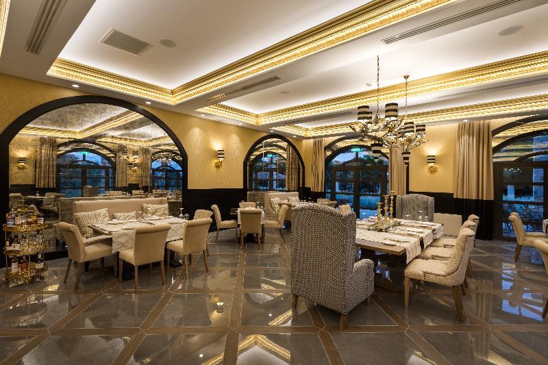 酒店 Kyniska Palace Conference & Spa