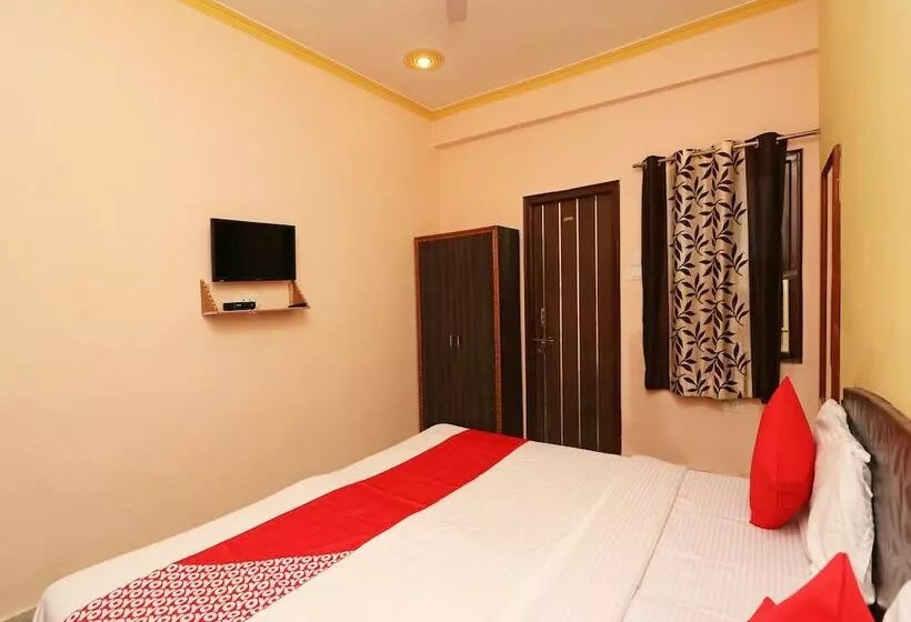 ホテル Lakshya Palace By Oyo Rooms