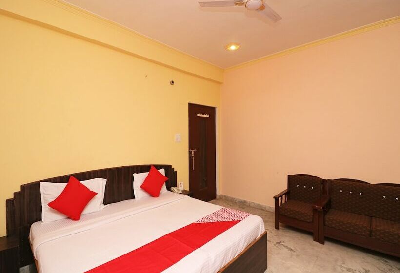 ホテル Lakshya Palace By Oyo Rooms