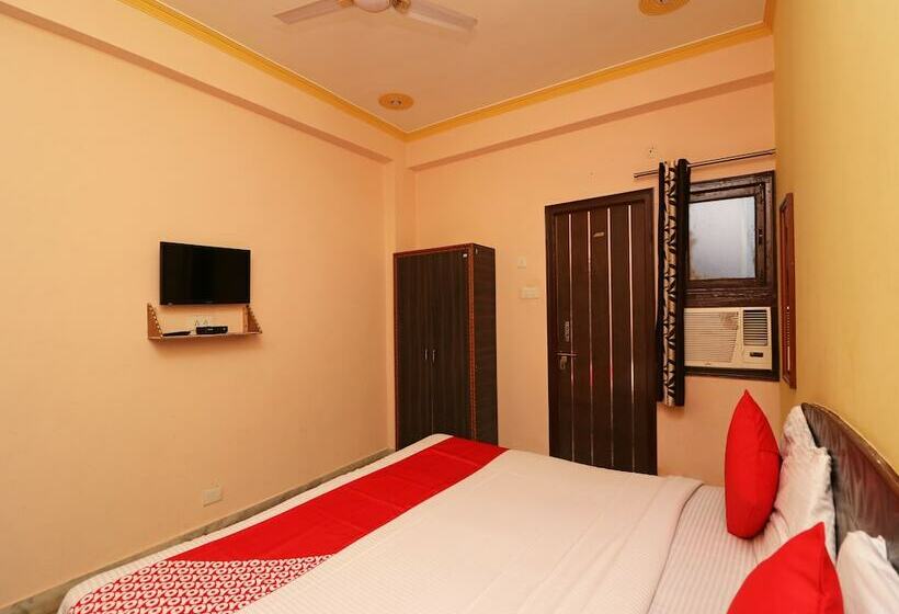 ホテル Lakshya Palace By Oyo Rooms