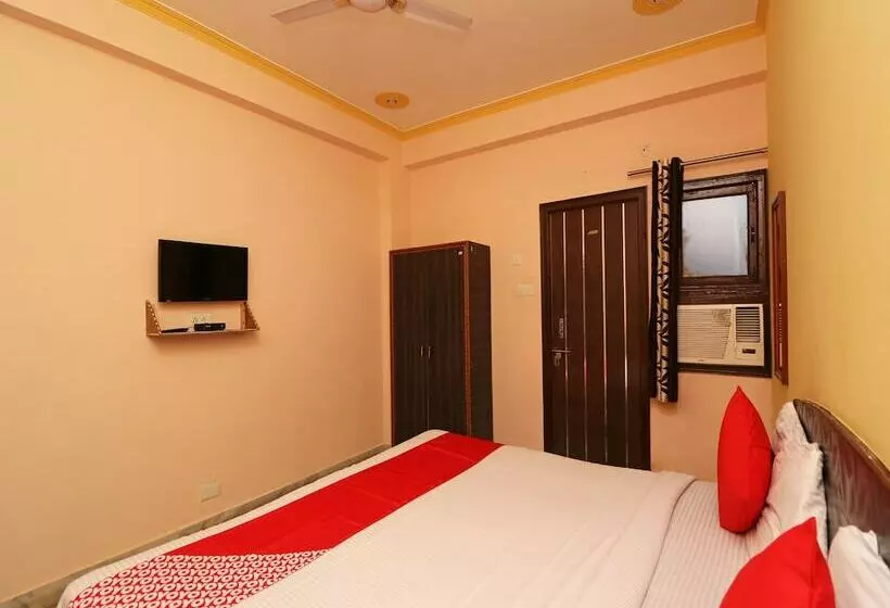 ホテル Lakshya Palace By Oyo Rooms