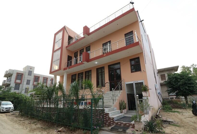 ホテル Lakshya Palace By Oyo Rooms