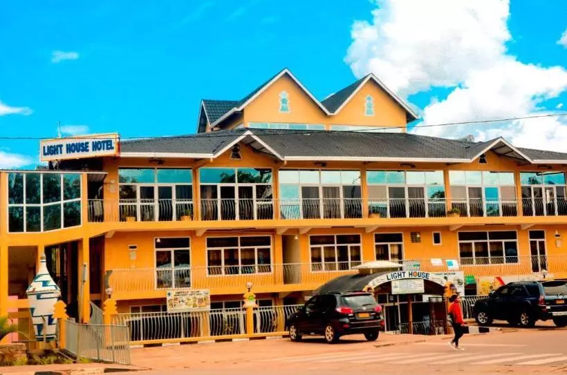 هتل Light House