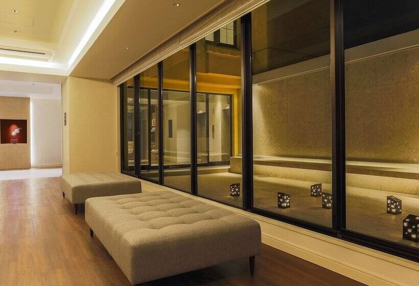 בית מלון כפרי Mystays Aomori Station