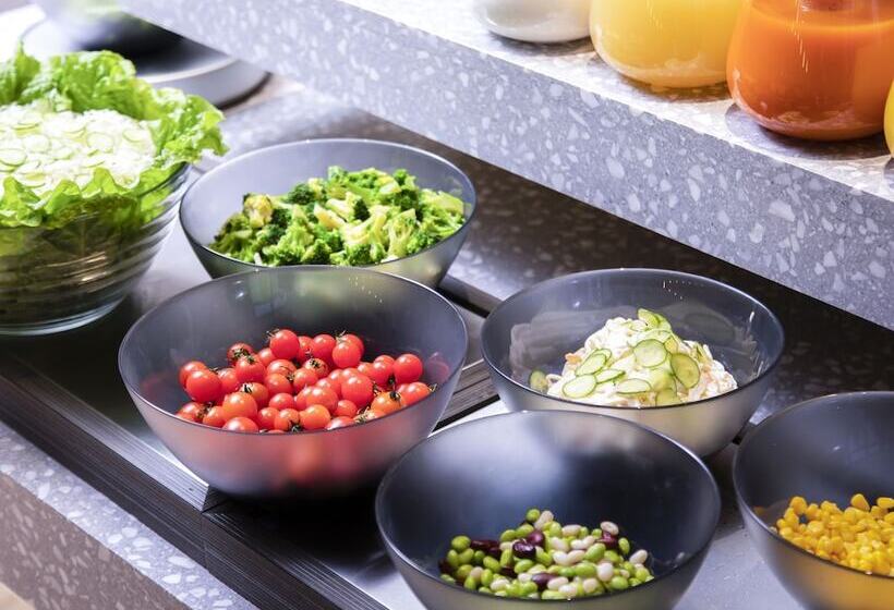 בית מלון כפרי Mystays Aomori Station