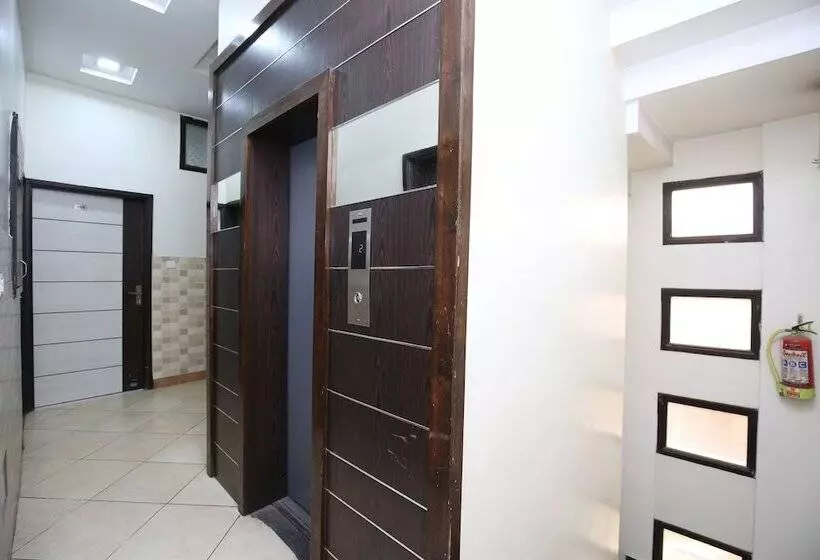 Hotelli Rc Residency