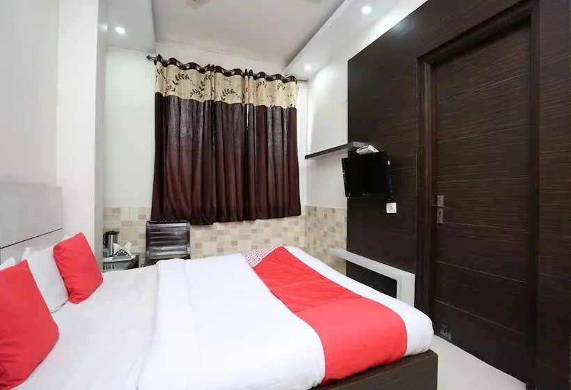 Hotelli Rc Residency