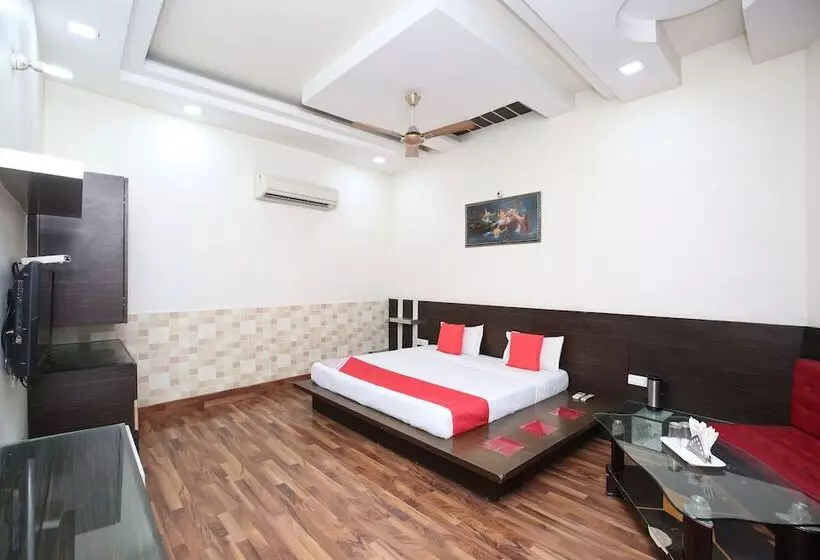 Hotelli Rc Residency