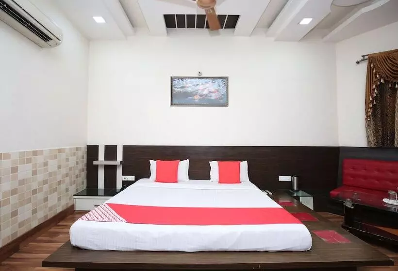 Hotelli Rc Residency