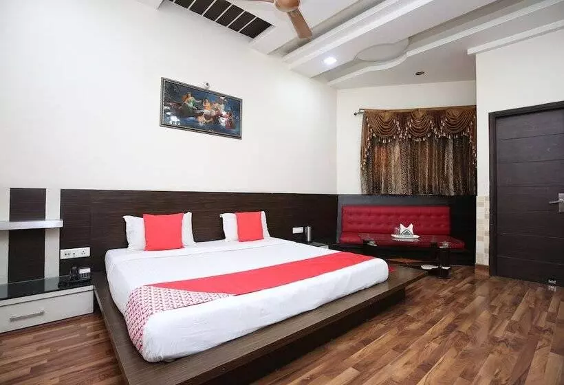 Hotelli Rc Residency