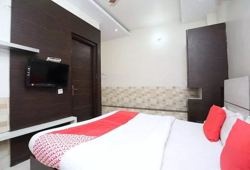 Hotelli Rc Residency