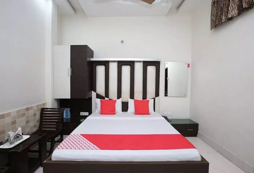 Hotelli Rc Residency