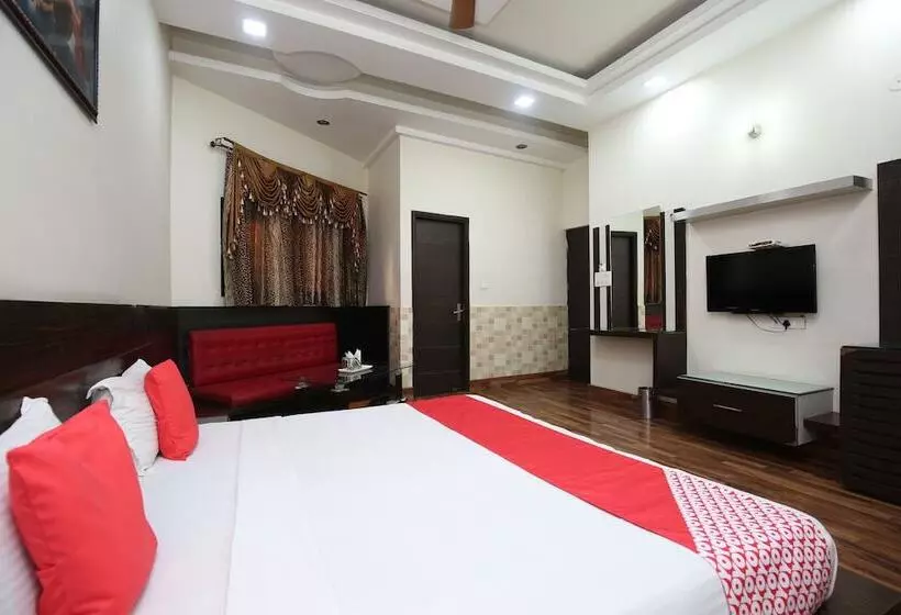 Hotelli Rc Residency