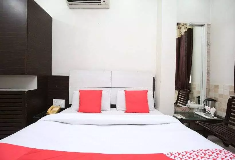 Hotelli Rc Residency