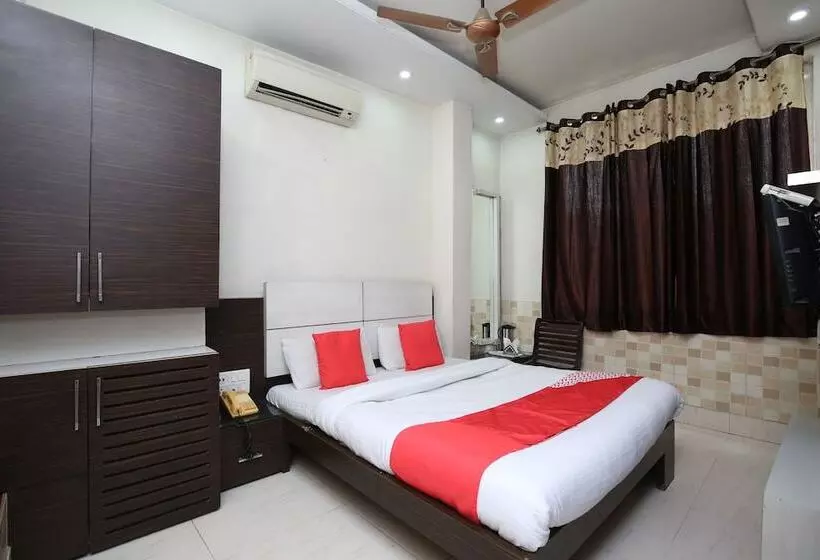 Hotelli Rc Residency
