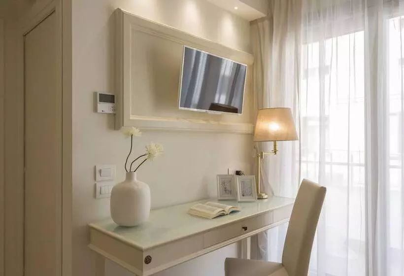 Hotelli Rosa Purpurea