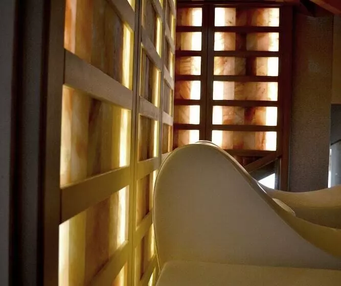 Hotelli Rosa Purpurea