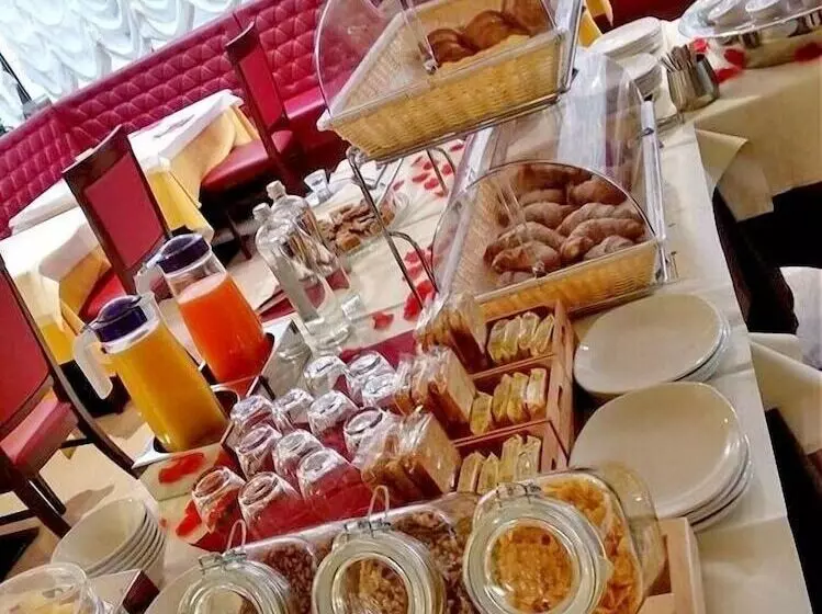 Hotelli Rosa Purpurea