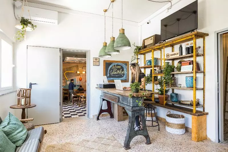 ホテル Mute Hostel Milfontes