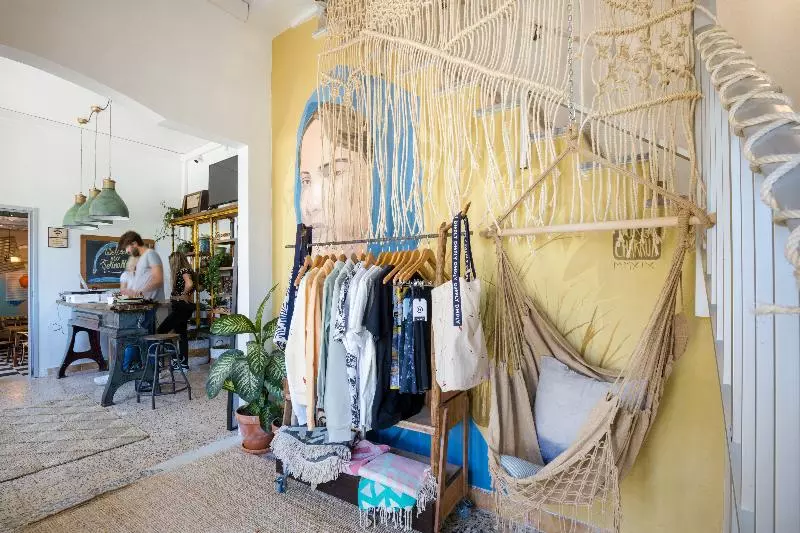 ホテル Mute Hostel Milfontes