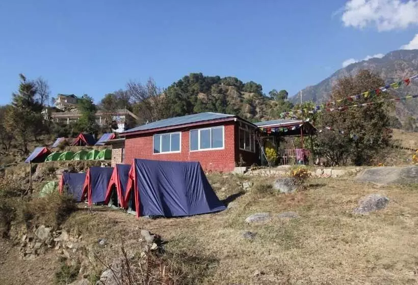 هتل Triund Camps Riverside Resort