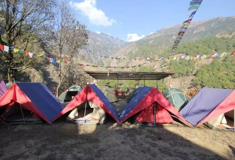 هتل Triund Camps Riverside Resort