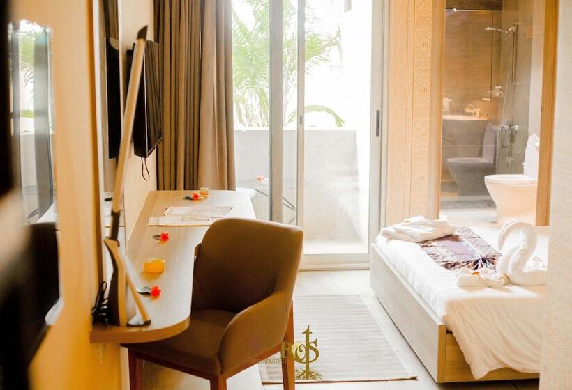 Roots Hotel Apartments Abidjan