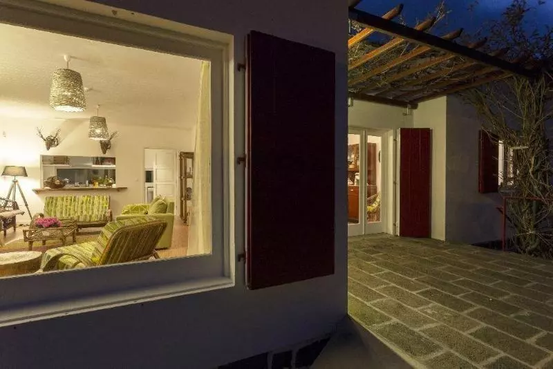 Sete Cidades Lake Lodge