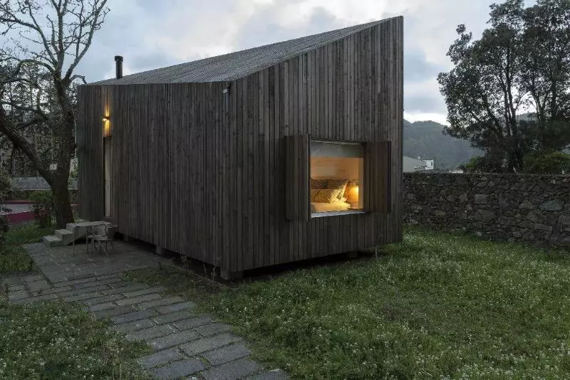 Sete Cidades Lake Lodge