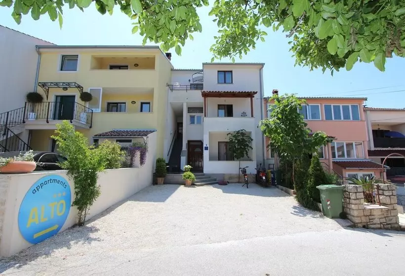 Apartments Alto