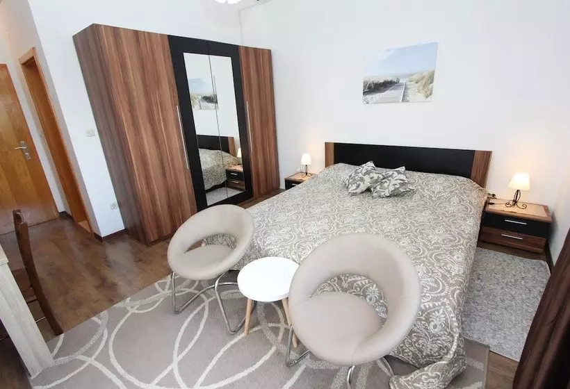 Apartments Alto