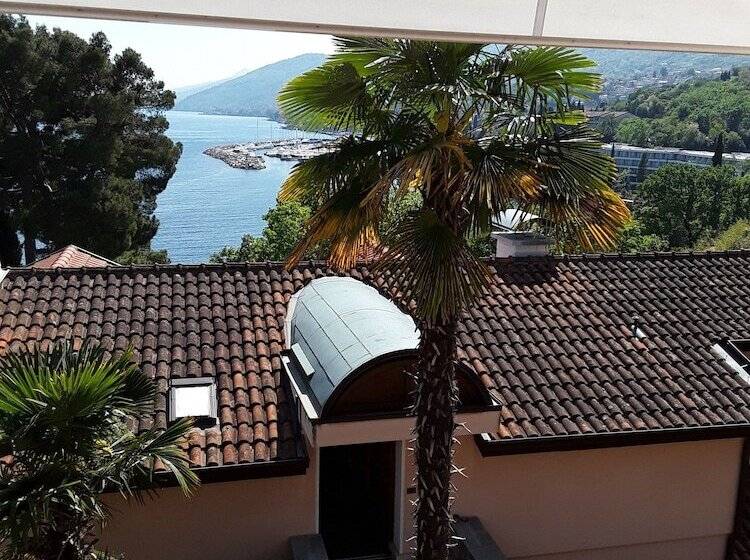 Apartments Villa Vosilla