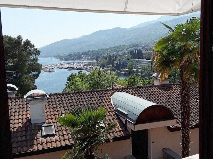 Apartments Villa Vosilla